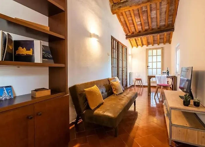 Eulalia's Attic - Affitti Brevi Italia Pisa